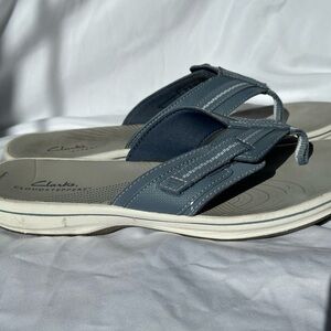 Clark’s Cloudstepper Breeze Sea Flip Flop Sandal
